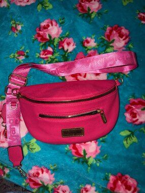 Wrangler pink bum bag